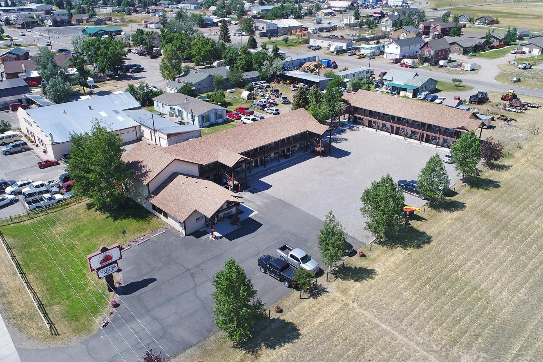 Red Bear Inn Енис Екстериор снимка