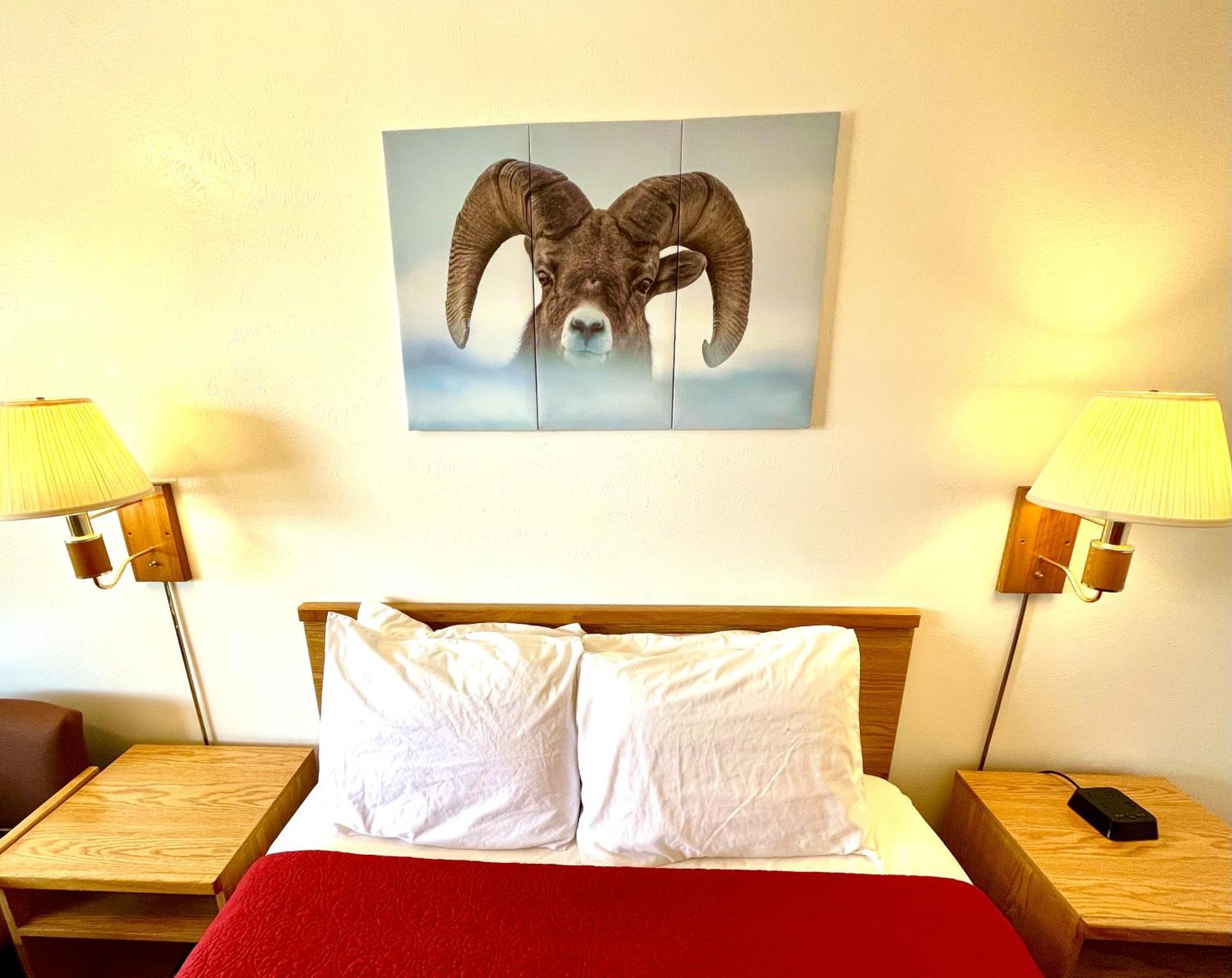Red Bear Inn Енис Екстериор снимка