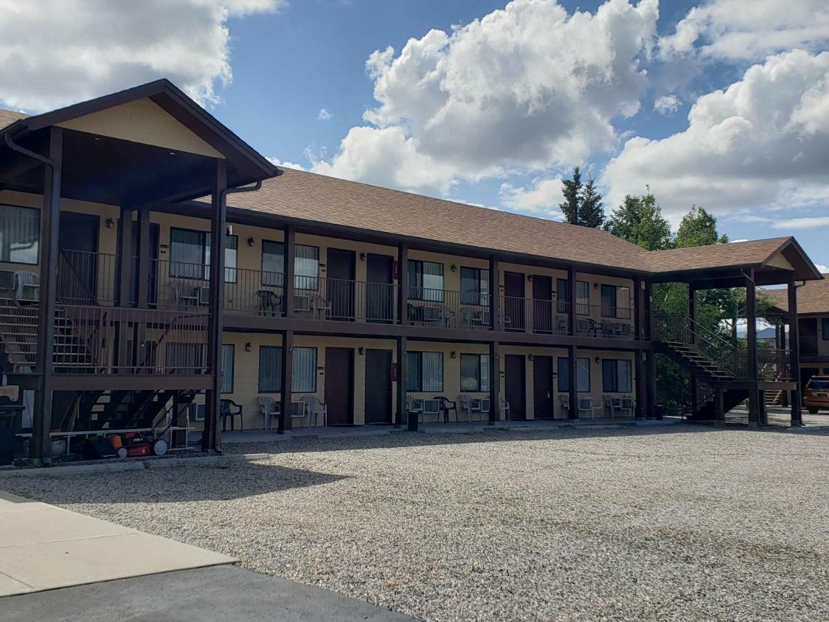 Red Bear Inn Енис Екстериор снимка